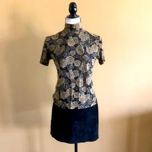 Short sleeve blouse